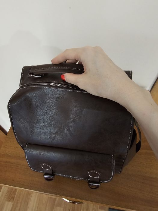 Рюкзачок кожаный