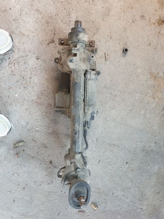 Caseta de direcție golf 5