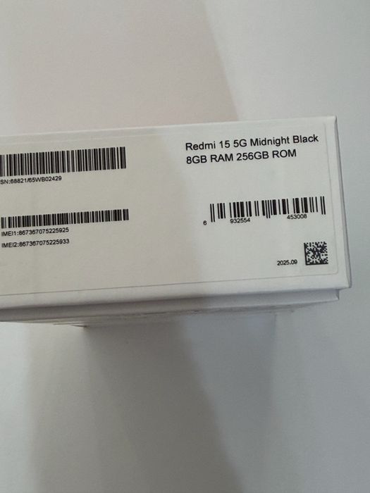 Redmi 15 -5G -256 Gb -8 Gb ram NOU