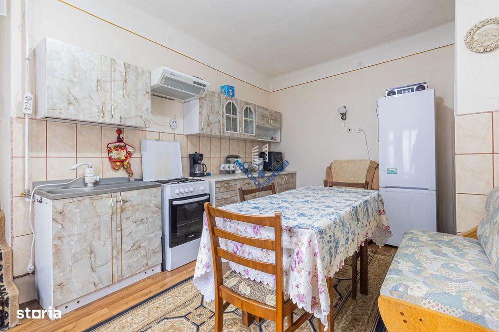 Casă cu 3 camere – Zărnești Central - comision 0%