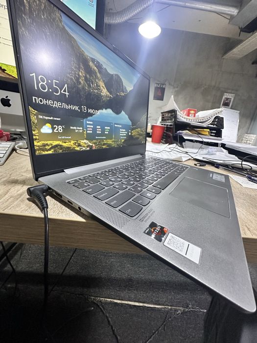 Обменяю Lenovo IdeaPad S540-14API