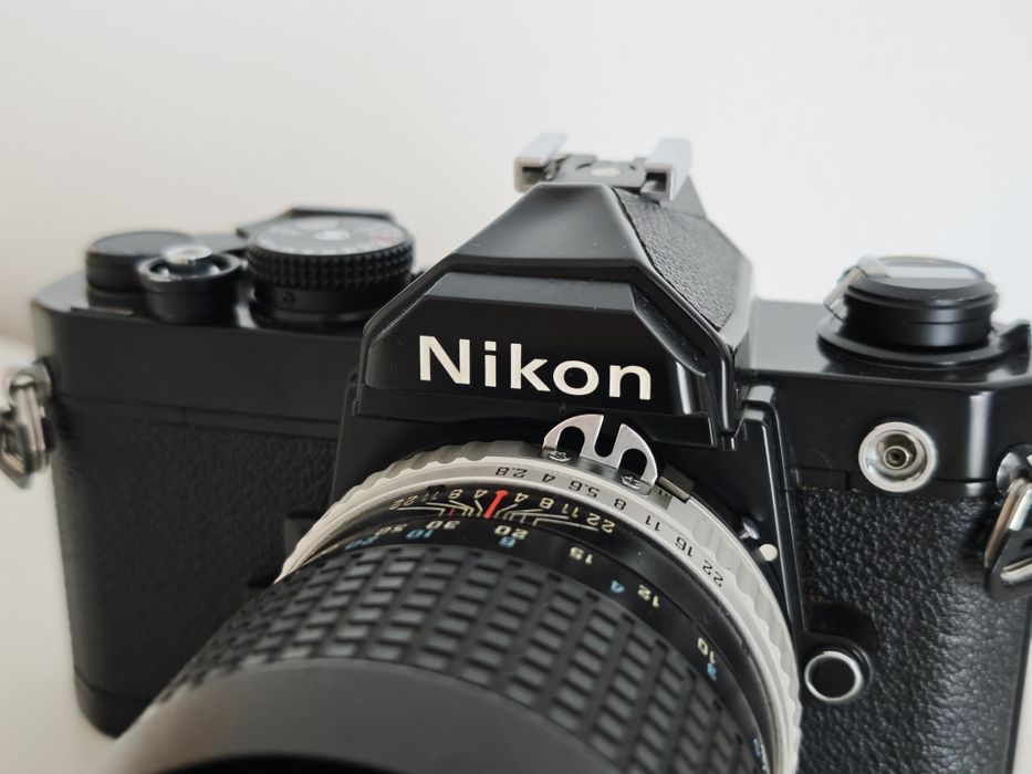 Nikon FM + обектив 135/2.8