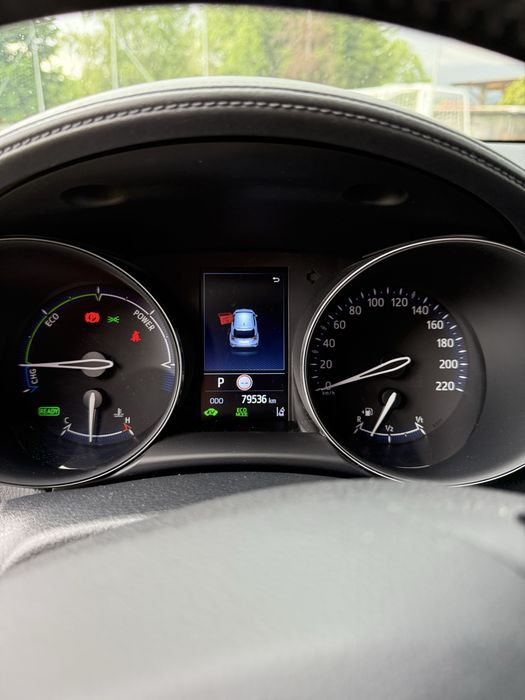 Toyota CH-R 2.0 Hybrid