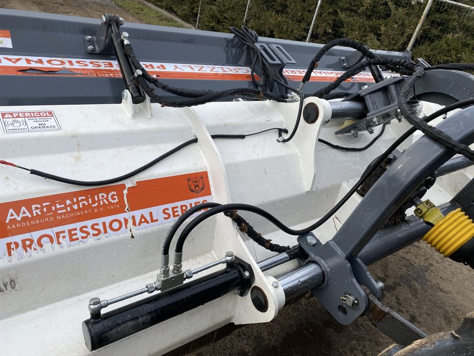 Tocatoare de resturi vegetale!