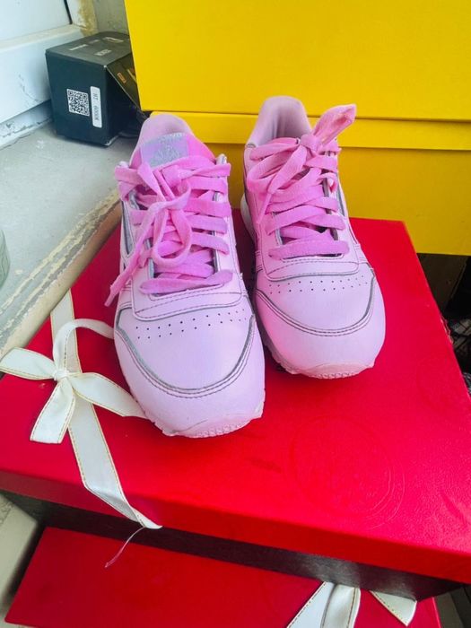 Продам кроссавки Reebok оригинал