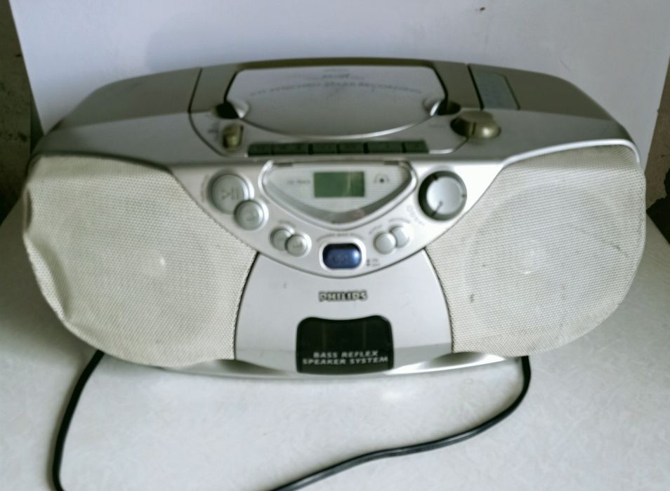 Продам магнитофон