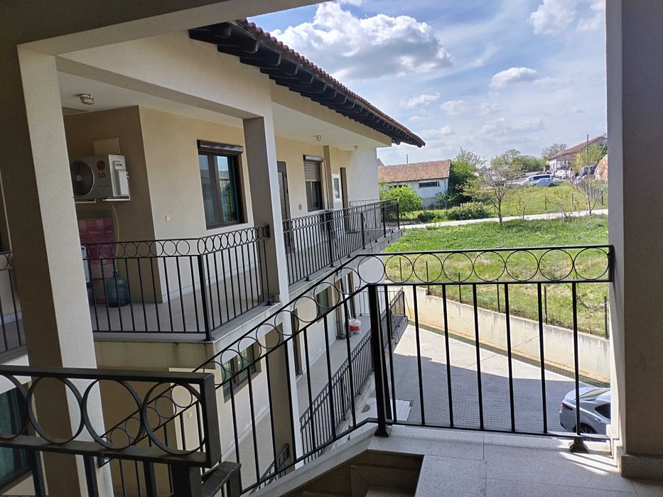 Дава се под наем Ателие в с. Приселци, Област Варна - 50 кв.м за 88500 € - Снимка #8