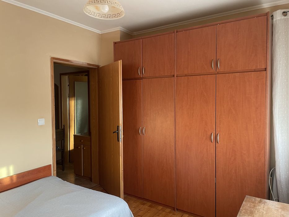 Дава се под наем Двустаен апартамент в Велико Търново, Акация - 50 кв.м за 250 € - Снимка #2