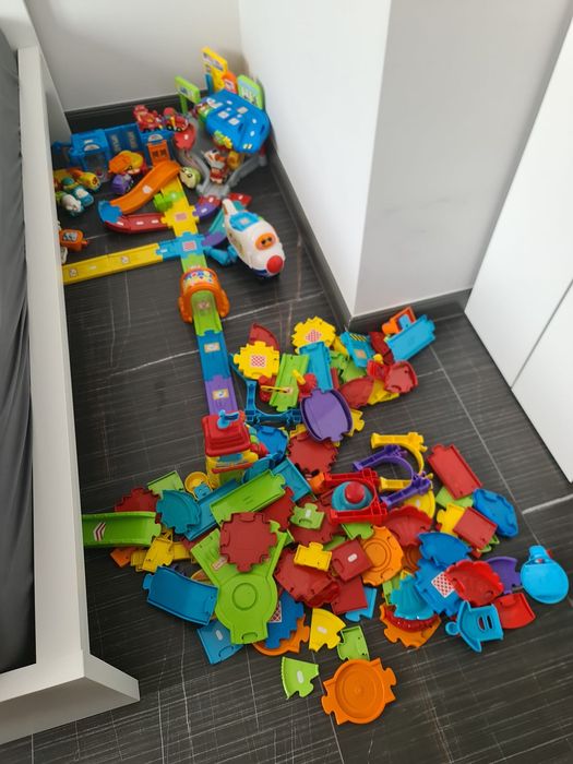 Vtech toot toot masini garaj tren aeroport