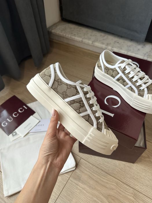 Дамски обувки Gucci