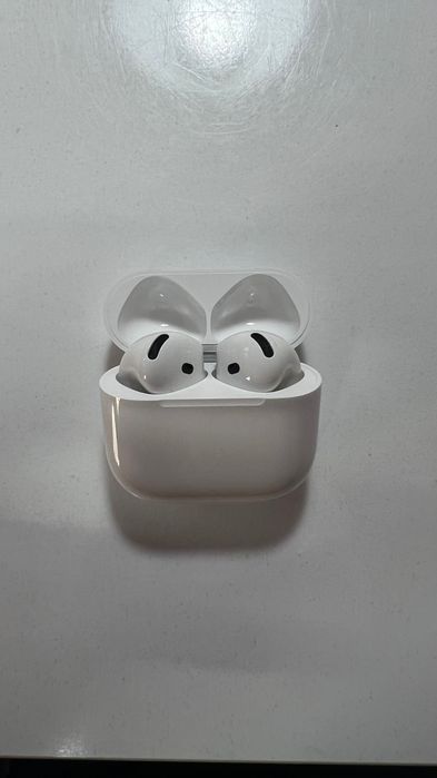 AirPods 4 без ANC