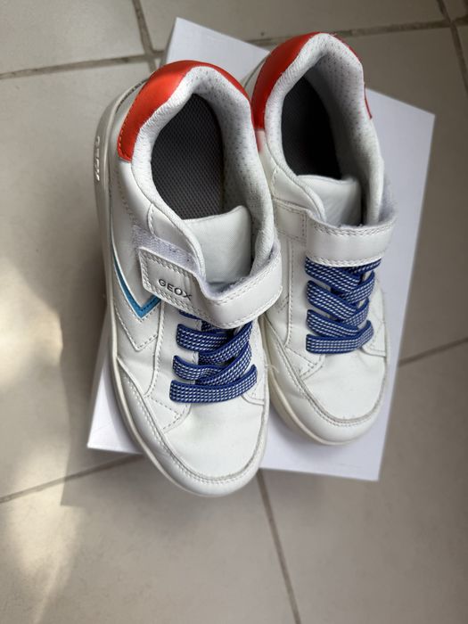 Vand adidasi Geox Respira