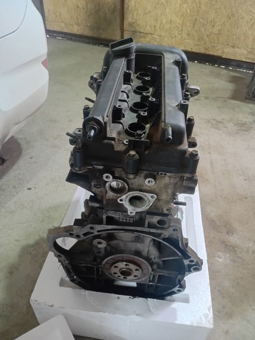 Продаётся мотор на Hyundai обьем 1.6