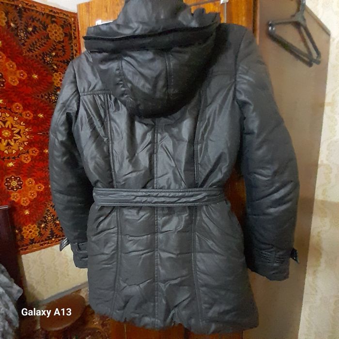 Продаётся женская куртка