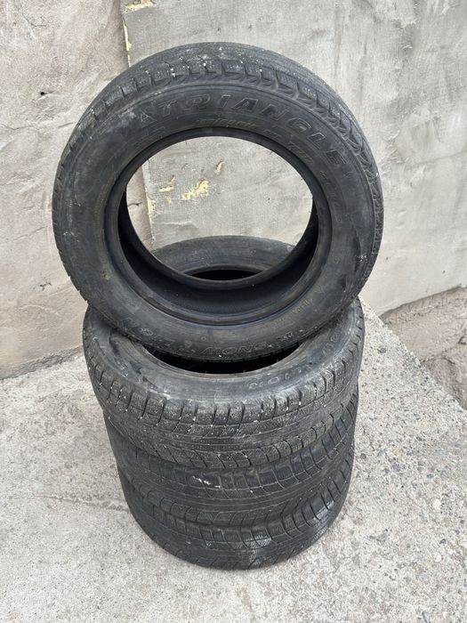 Продам зимние шины 185.65.R15