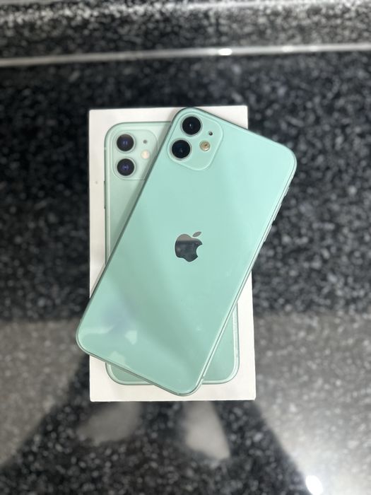 Айфон 11 128гб.