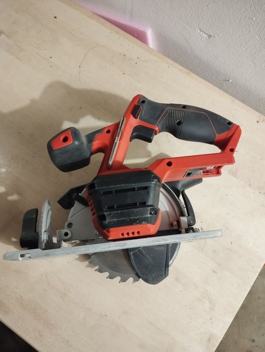 Circulat einhell pe baterii