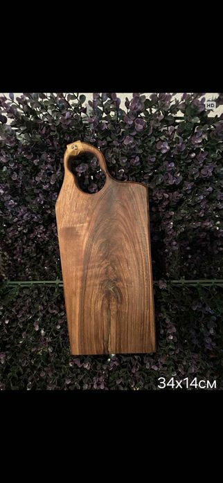 Дъски за рязане и мезета от Орех