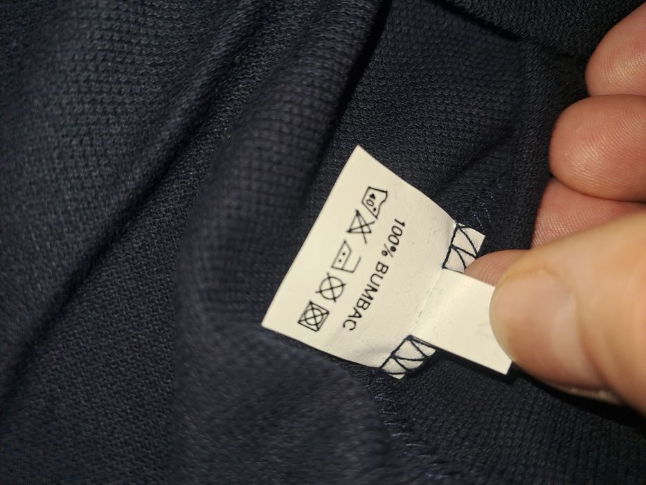 Geaca Bosch noua marimea  XL + cadou bluza XL + cadou cana Bosch