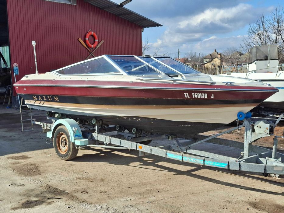 лодка Maxum 1800XR Bowrider