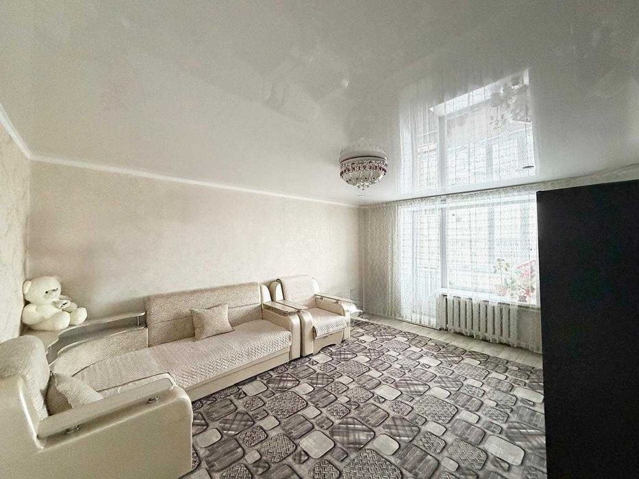 Продам 2 комнатную в Центре!