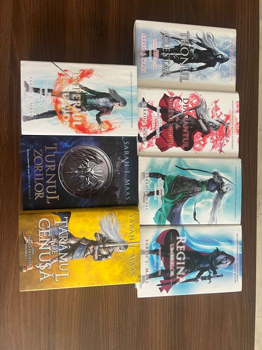 Seria completă „Tronul de Cleștar” Hardcover – inclusiv vol. 6 RAR