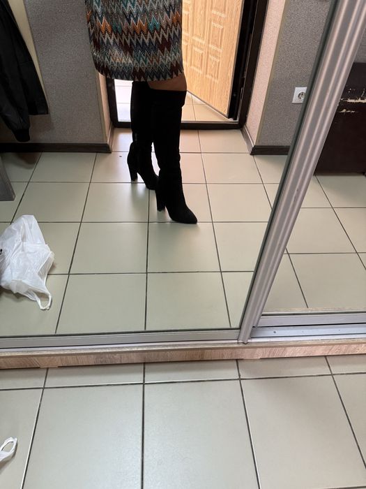 Продаю ботфорды зимние