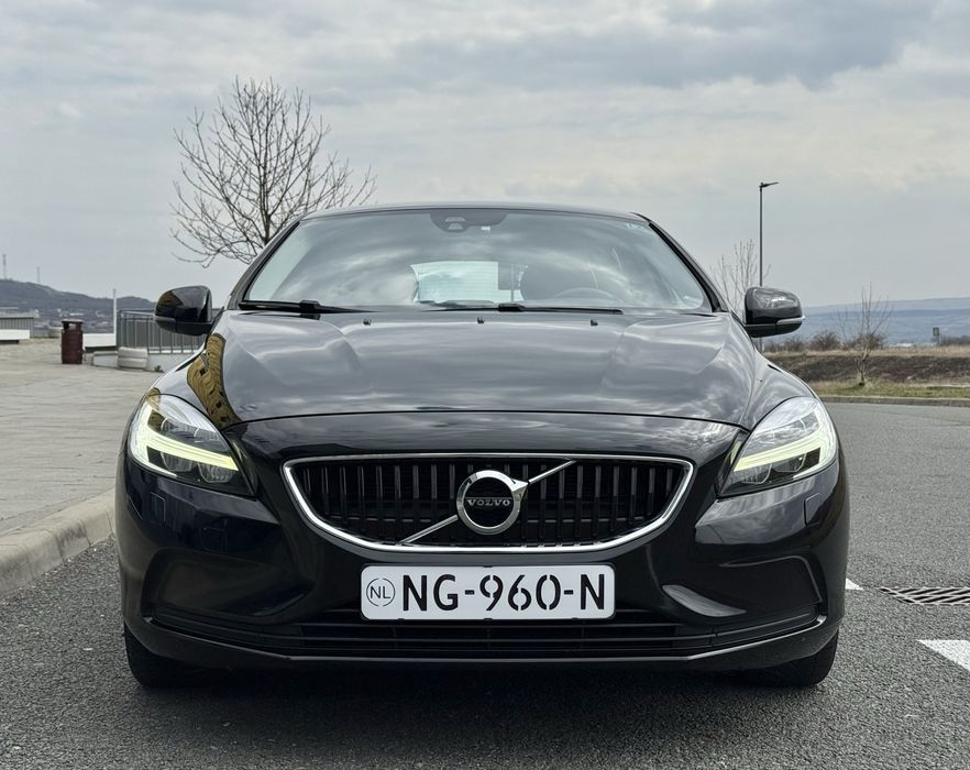 VOLVO V40 2017 — imagine 5