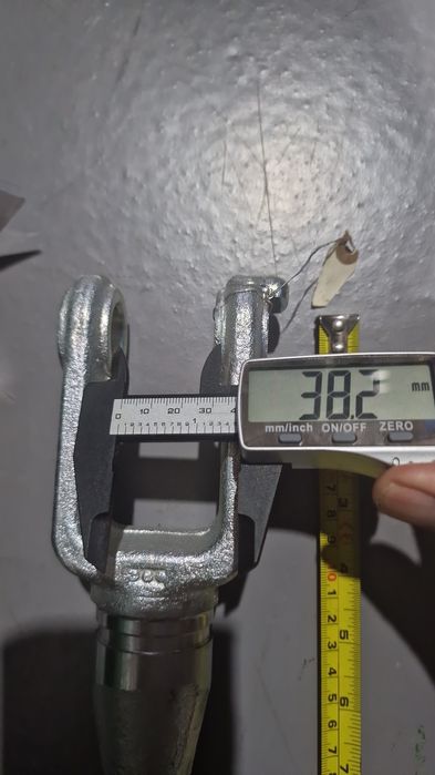 Tirant vertical tija întinzător lateral pentru toată gama de tractoare