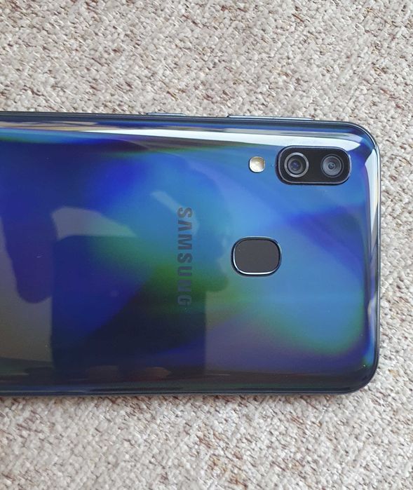 Samsung Galaxy A40 Нов