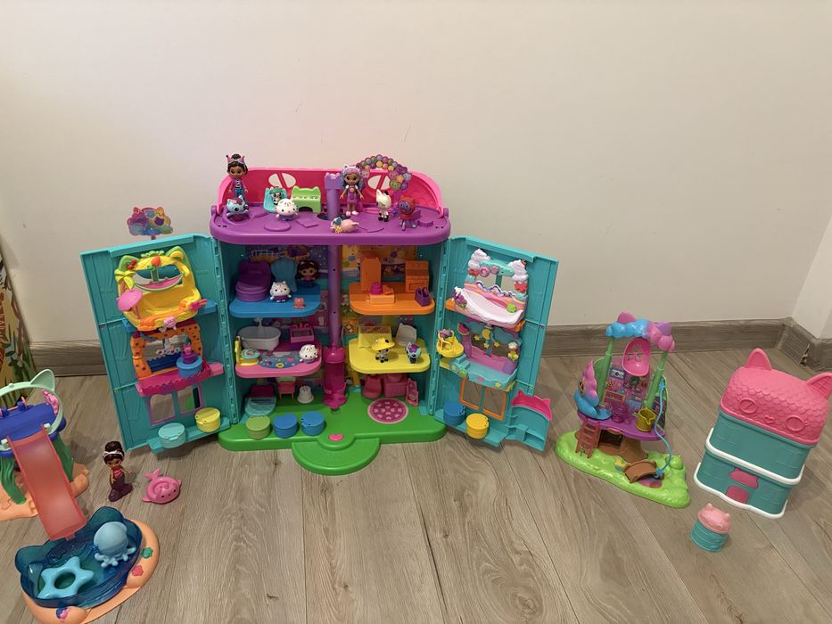 Casuta Gabby’s Dollhouse