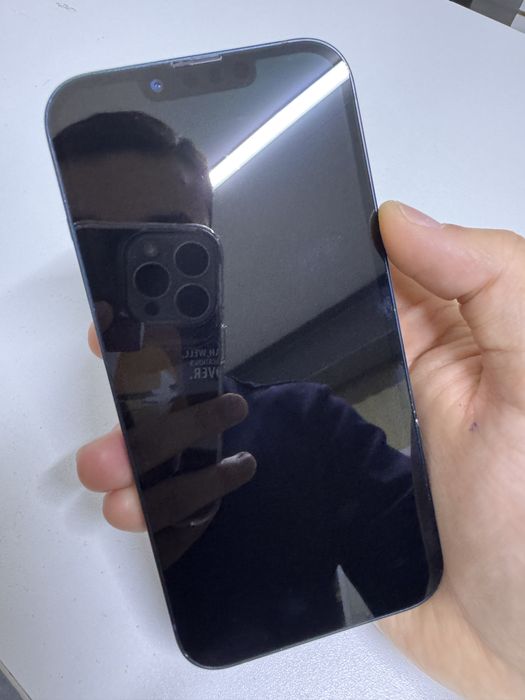 Продам Айфон 13 100%АКВ