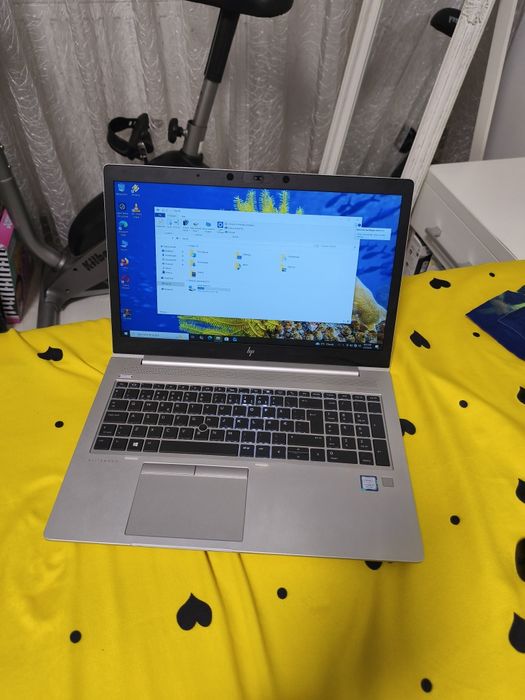 Laptop HP elitebook i7 a8a Ram 16Gb video 4Gb ssd Win 10 GTA ROBLOX