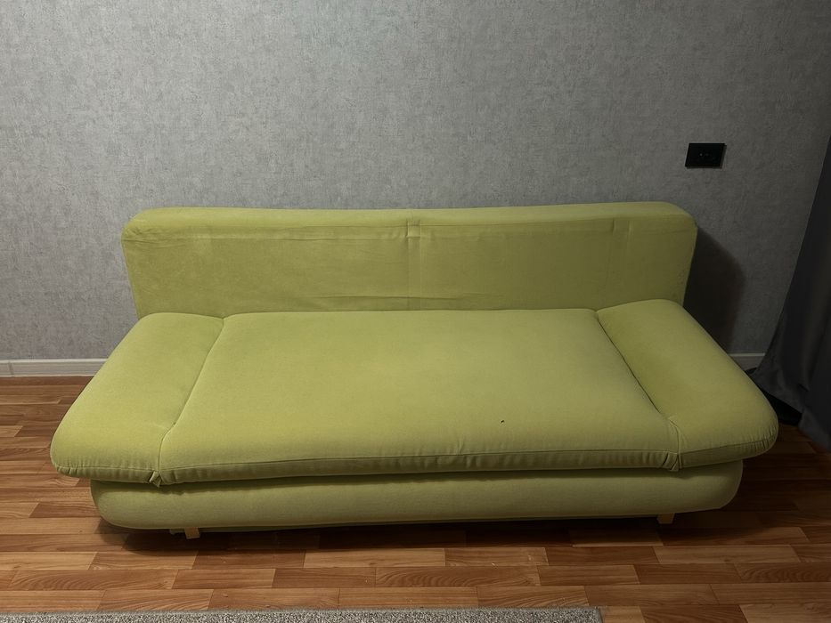 Продается диван! Срочно!