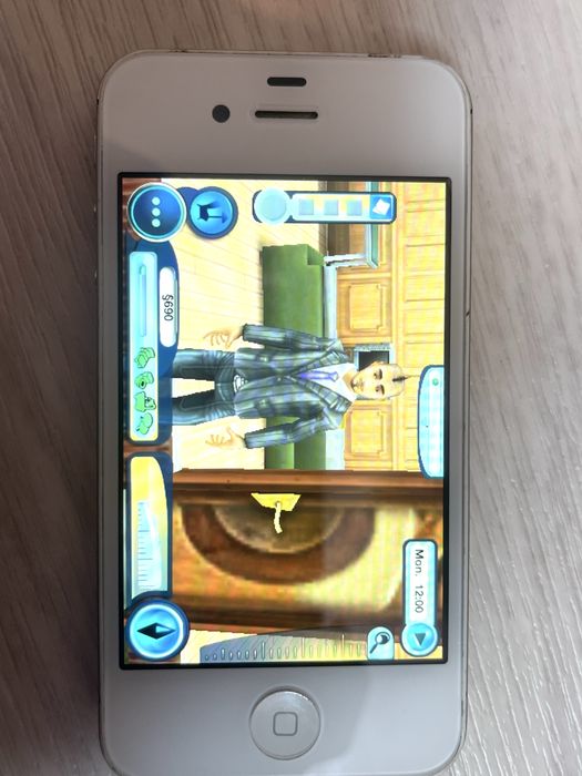 Iphone 4s 16gb В идеальном состояний срочно