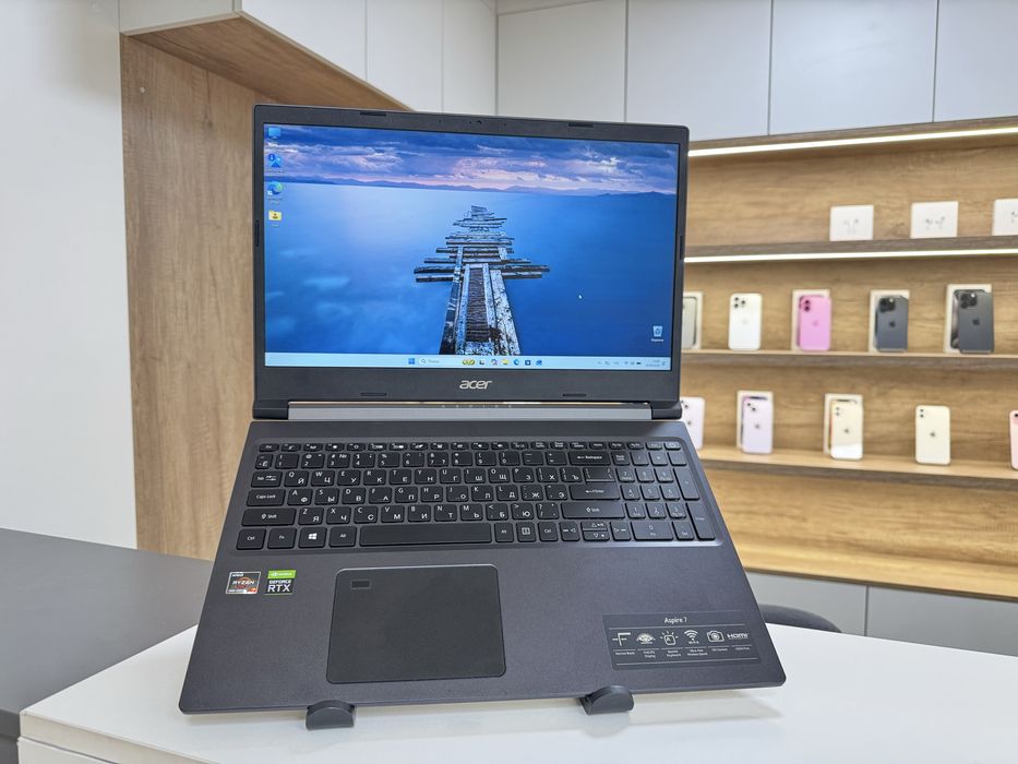 Acer AMD Ryzen 7-5700U/16 GB/512 GB SSD/ RTX 3050