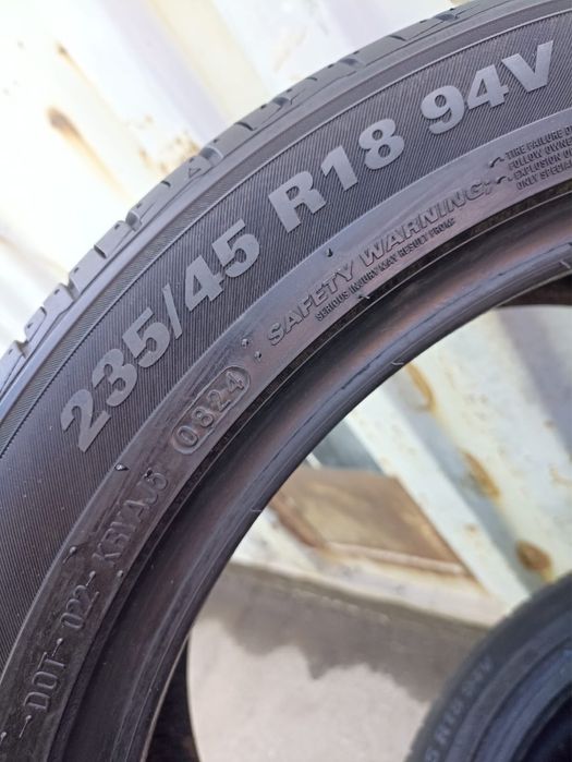 Kumho Solus 235/45/18