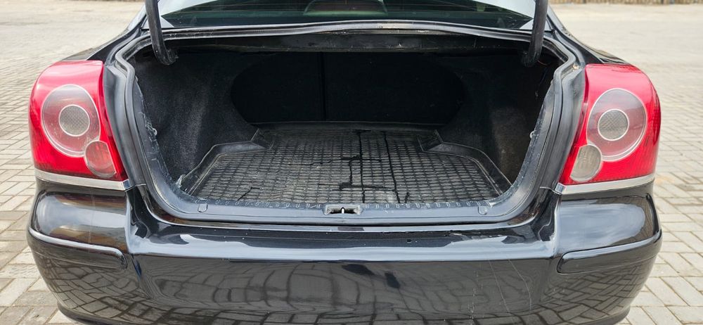 Тоиота Авенсис 2007