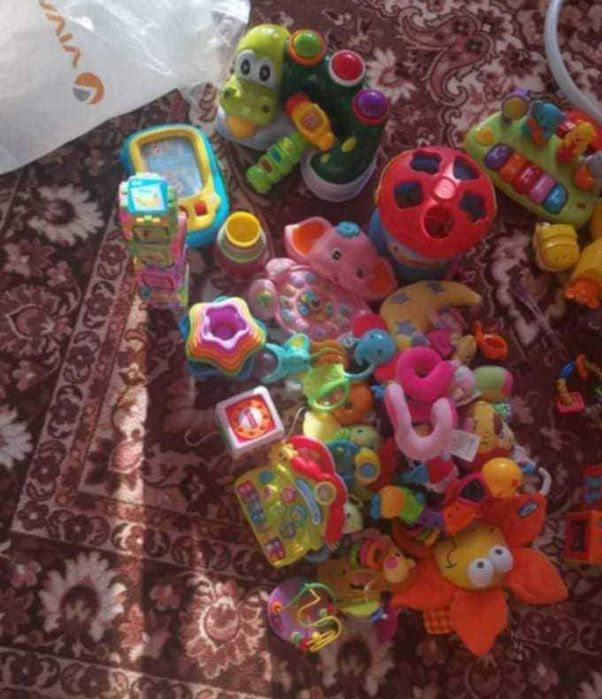 Детски бебешки играчки