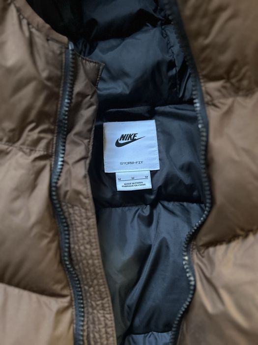 Geaca Nike originala  baieti/barbati marimea S impecabila