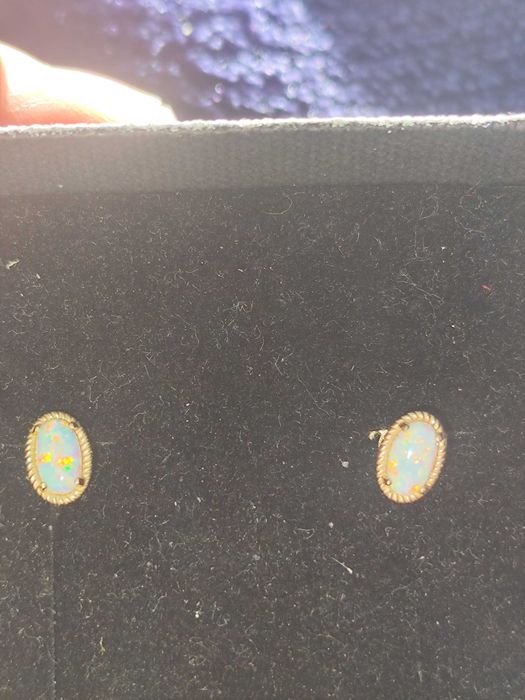Cercei aur 14k Cu opal sintetic