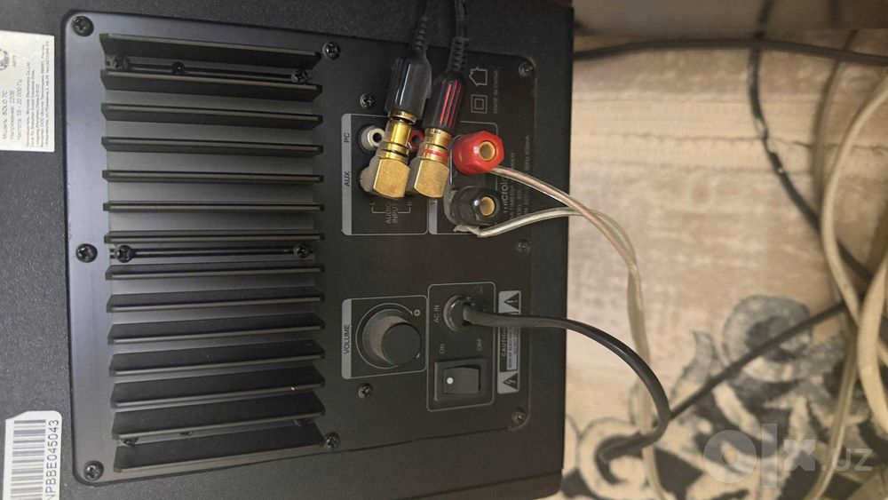 Продам акустическую систему Microlab Solo 7C