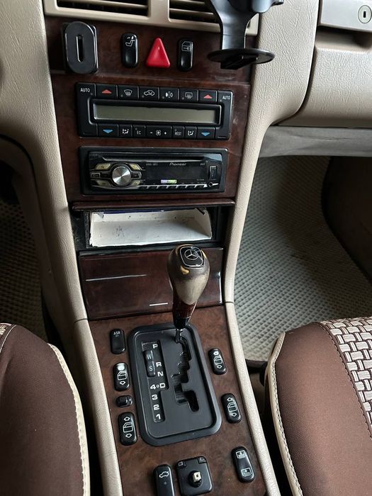 Mercedes-Benz 230 1997 — 6