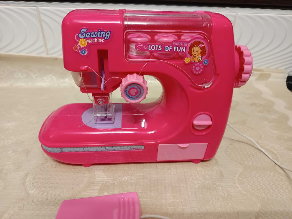 Mașină de cusut copii