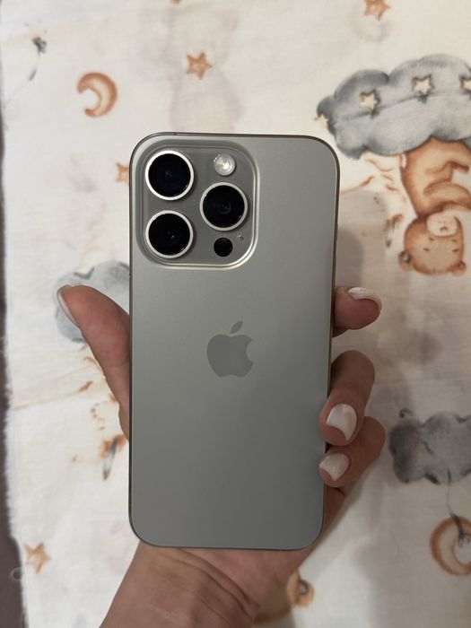 iPhone 15 Pro 128GB Titanium Gray