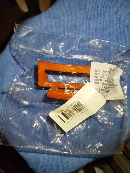 Женская заколка Краб