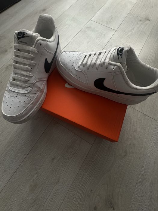 Обувки Nike Court Vision