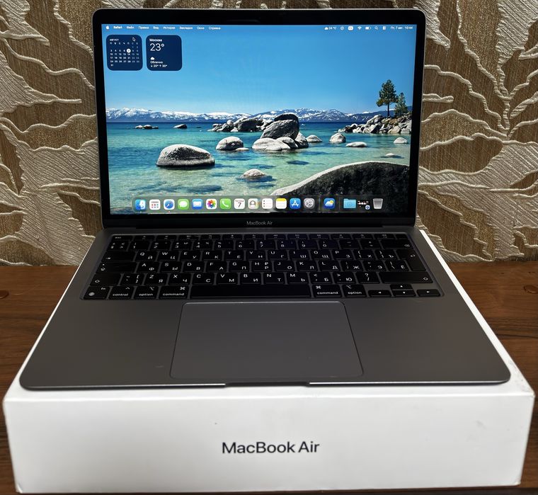 MakBook Air M1 8/256, AKB 100%