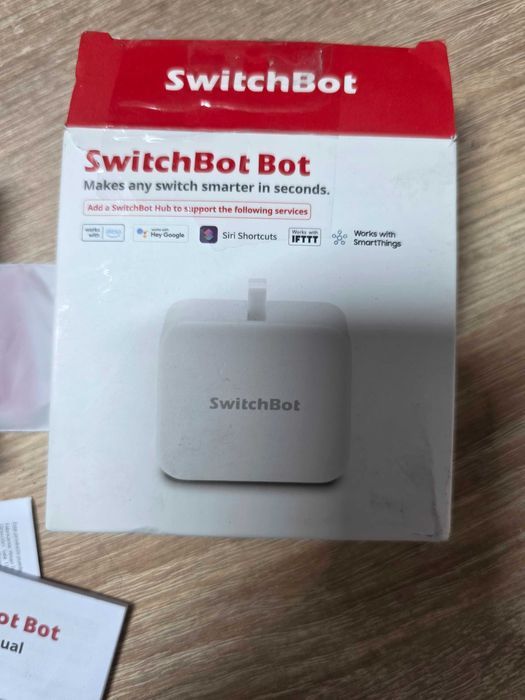 Intrerupator wireless SwitchBot S1, alb, design compact, compatibil cu sisteme Smart Home