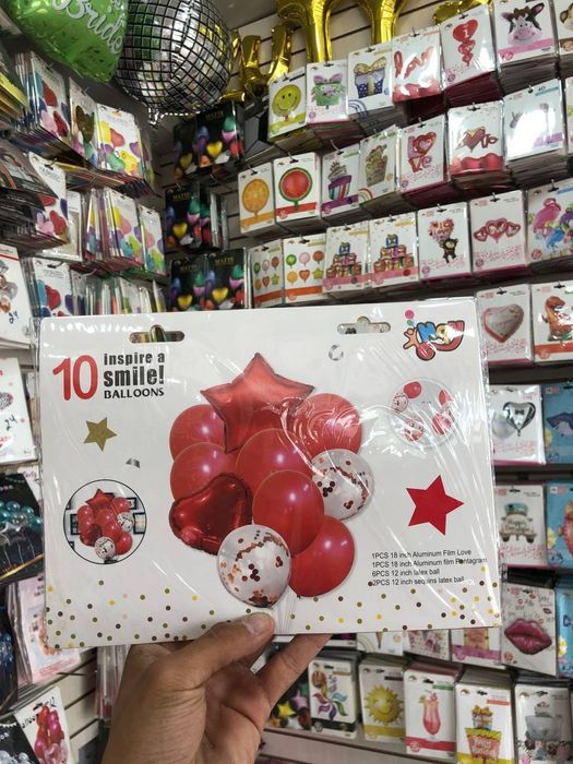 Xarvfli sharlar shaĝamlar Fonus ismli sharlar